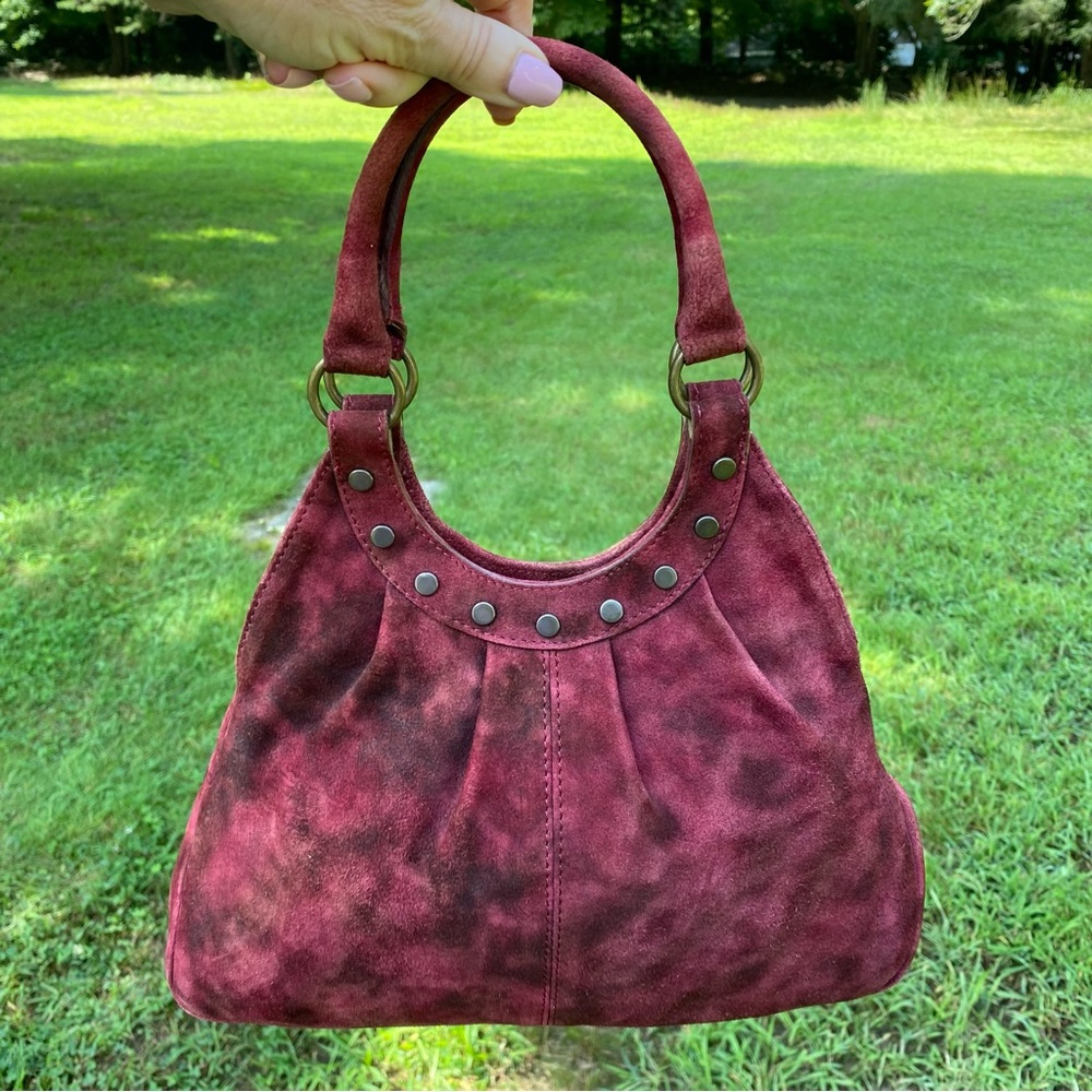 MAURIZIO TAIUTI ITALY BAG HAND RED SUEDE LEATHER BRONZE COLOR STUDS SNAP TOP